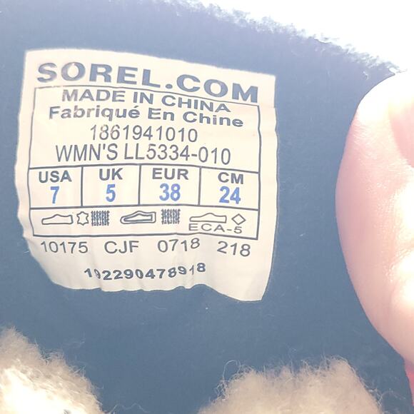 Sorel Sneakchic Alpine Winter Snow Boots LL5334-010 Black Grey women's size 7 - Picture 9 of 9